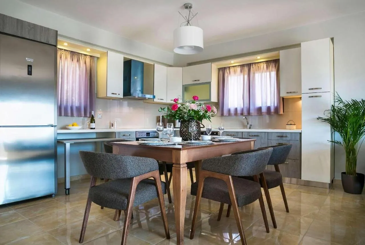 Karavias Villa Trapezaki   Trapezaki (Kefalonia)
